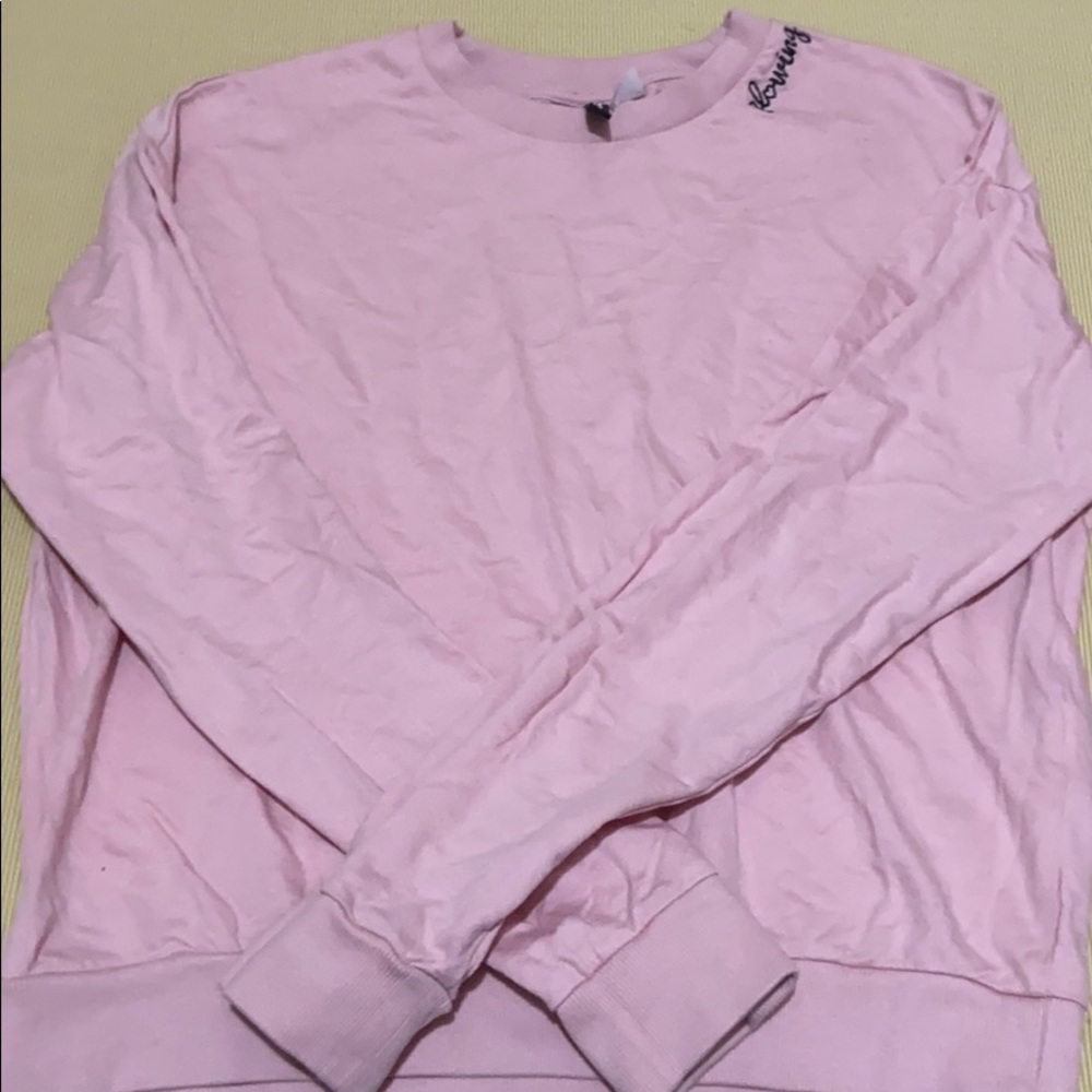 sweatshirt